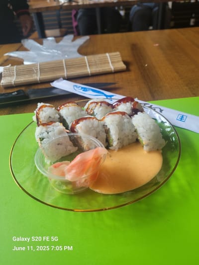 Sushi Making With Chef Jennifer at a Local Wine Bar Review Photo from Cooking Class in Atlanta 2 3