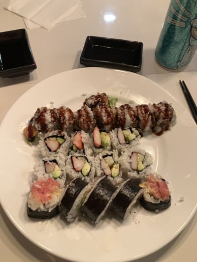 Traditional Handmade Sushi Review Photo from Cooking Class in Minneapolis 7 8